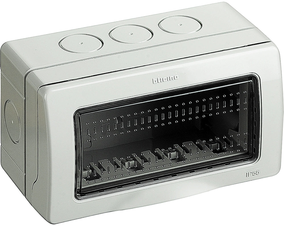 CASSETTA IDROBOX IP55 4 POSTI MAGIC/MATIX CON PORTELLO
