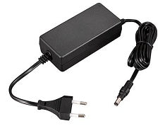 ALIMENTATORE CON SPINA 12V 5A