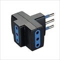 ADATTATORE TRIPLO NERO CON SPINA 10A
