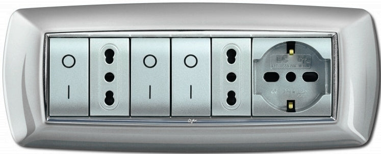 PLACCA 7 POSTI IN ALLUMINIO CHIARO ELETTROCANALI SERIE MYLIFE