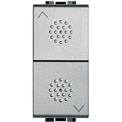 SALI SCENDI LIVING TECH