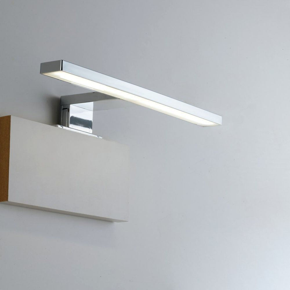 APPLIQUE A LED IN TERMOPLASTICA PER SPECCHI 4,5W LUCE NATURALE