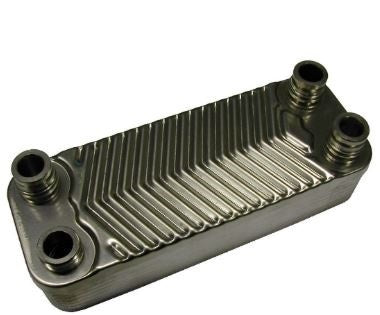 SCAMBIATORE VAILLANT 14 PIASTRE NUOVA SERIE ALETTATO CENTRO FORI 154MM